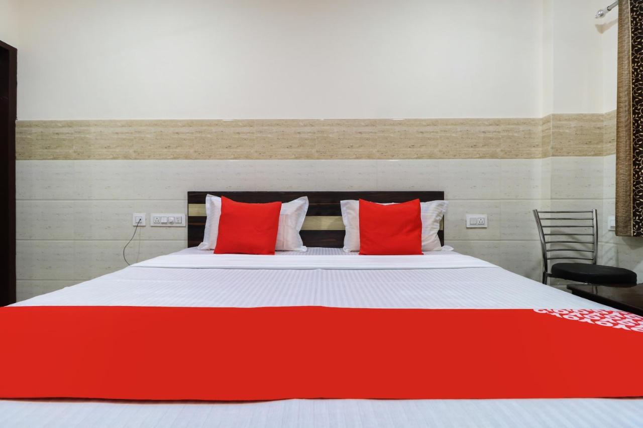 Oyo 49095 Hotel K Fort Abadpura Dış mekan fotoğraf