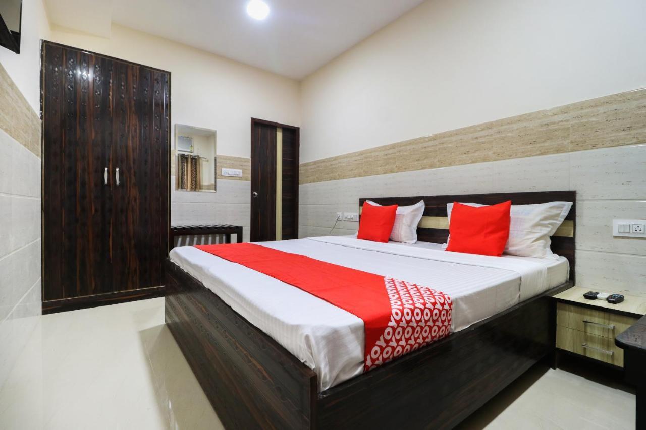 Oyo 49095 Hotel K Fort Abadpura Dış mekan fotoğraf