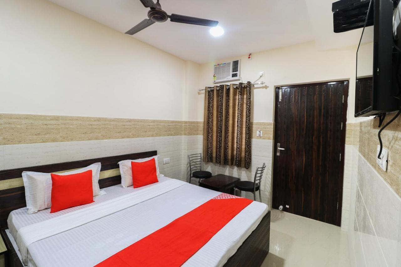 Oyo 49095 Hotel K Fort Abadpura Dış mekan fotoğraf