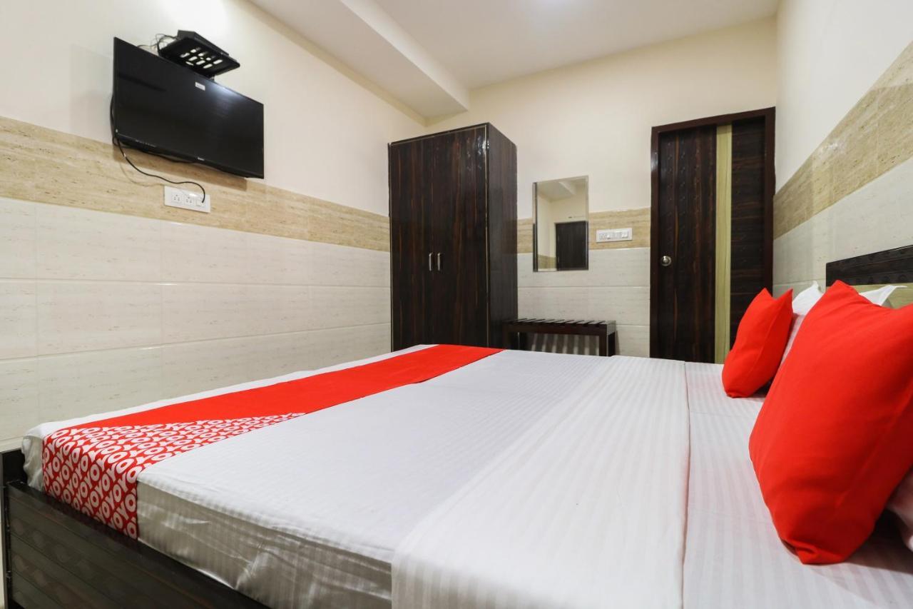 Oyo 49095 Hotel K Fort Abadpura Dış mekan fotoğraf